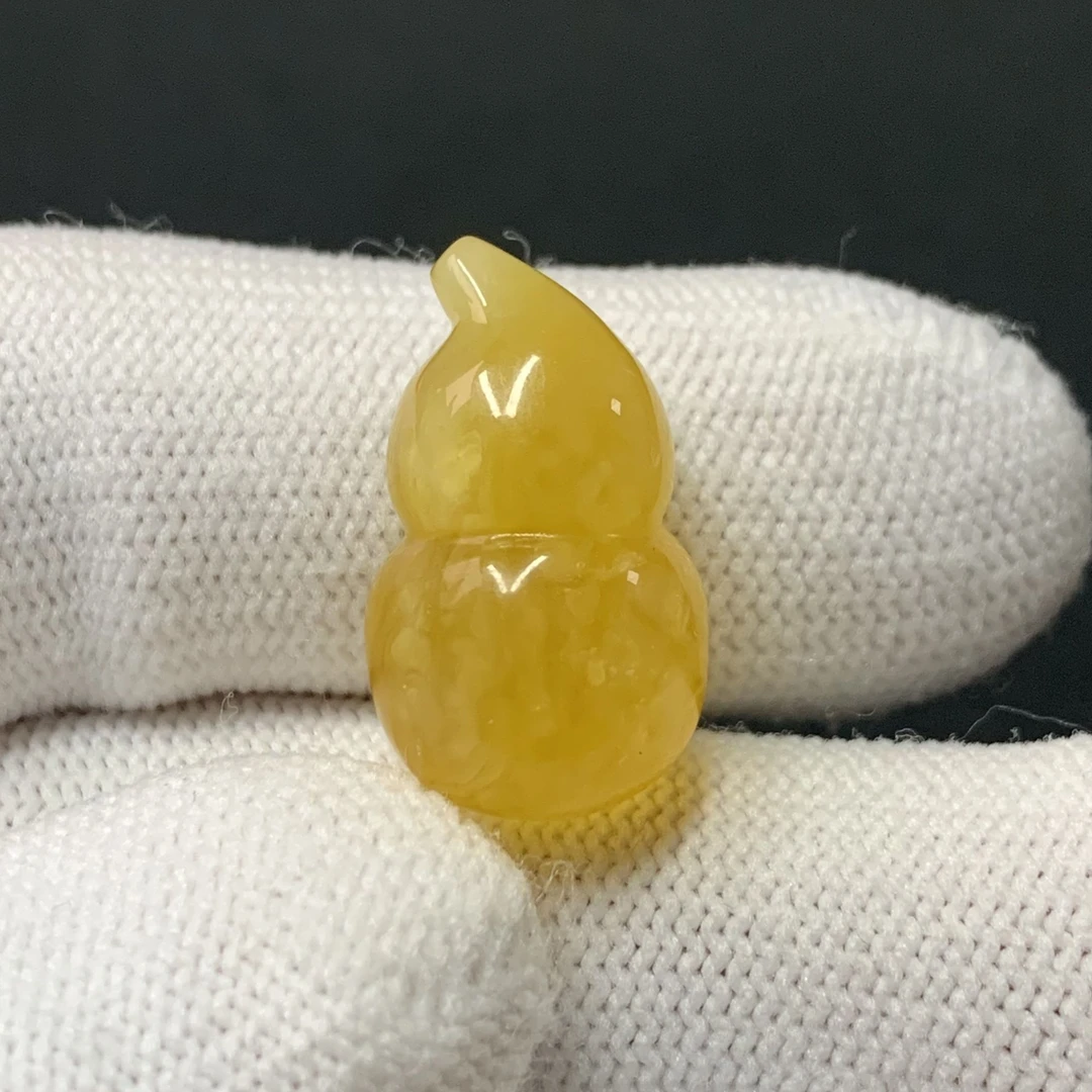 H1029保真原矿俄料尺寸22.2*13.1mm蜜蜡葫芦吊坠单颗单珠支持复检