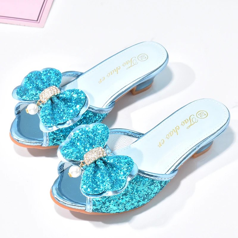 女童小高跟爱莎公主拖鞋夏季女孩蝴蝶结水钻亮片一字拖鞋露趾外穿