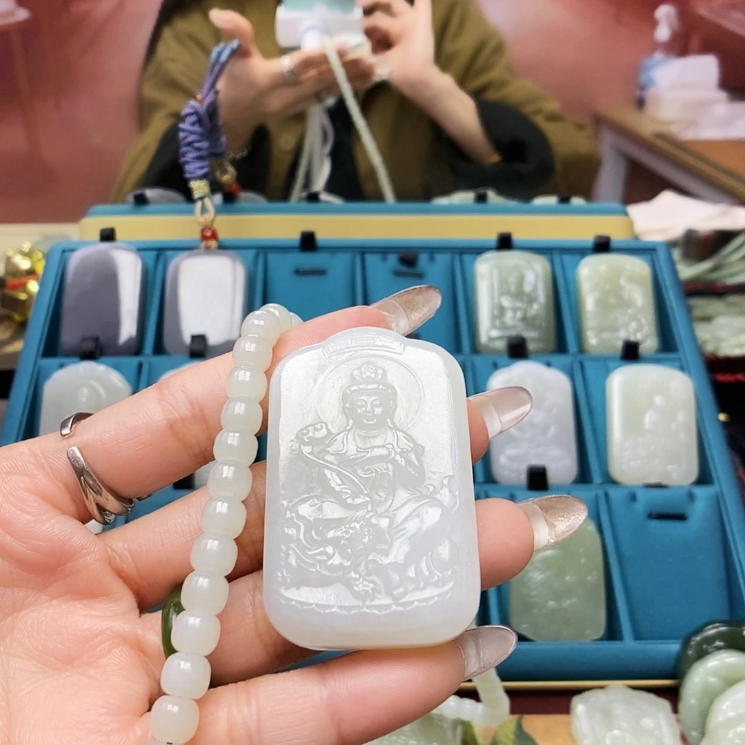 和田玉颈饰未镶嵌穆****0