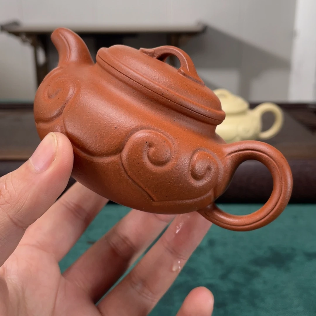 诙*宜兴紫砂艺术学院