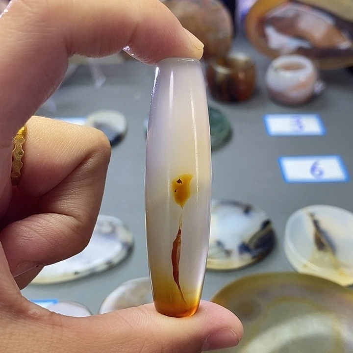 玛瑙/玉髓未镶嵌珠宝半成品44