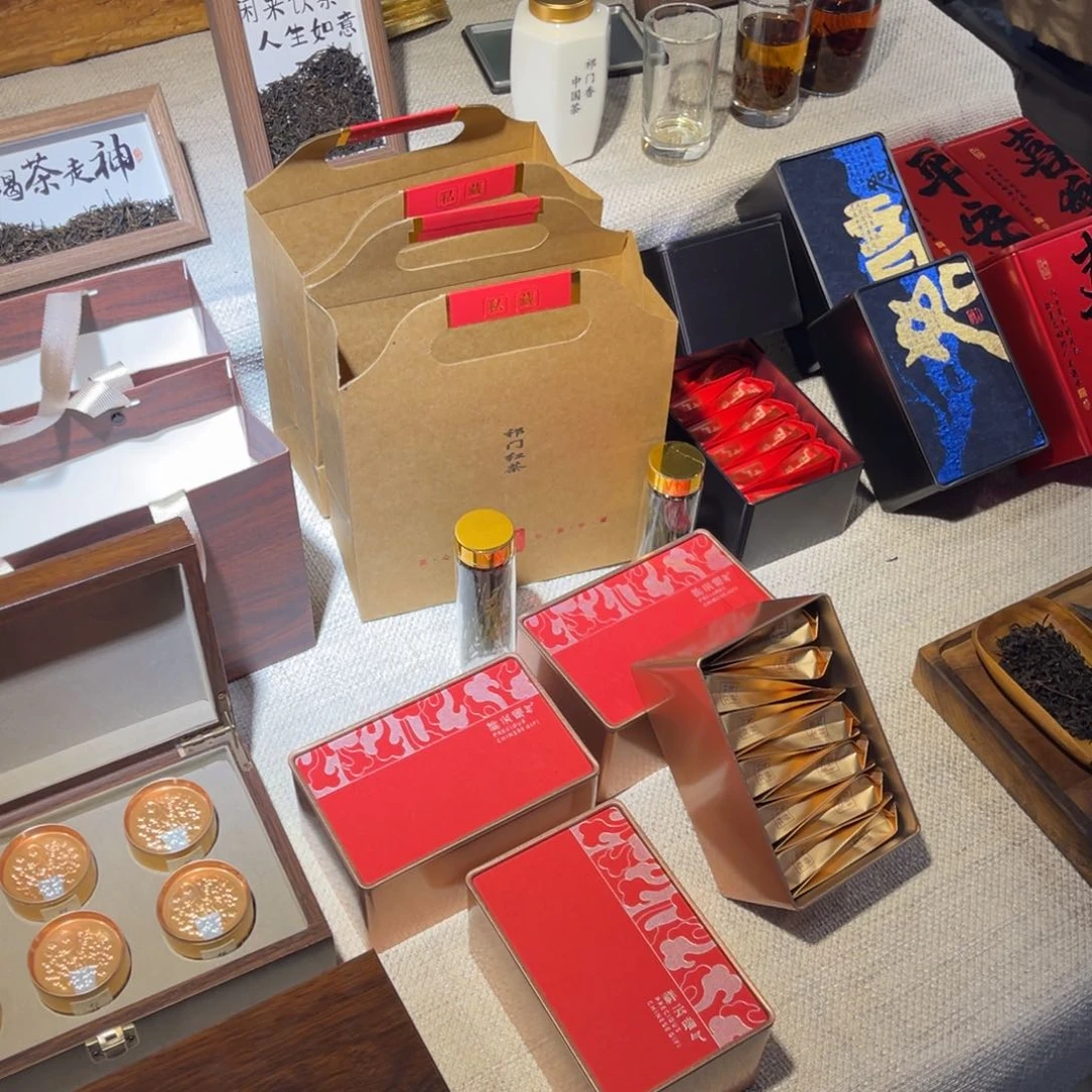 景德镇陶瓷手工制作