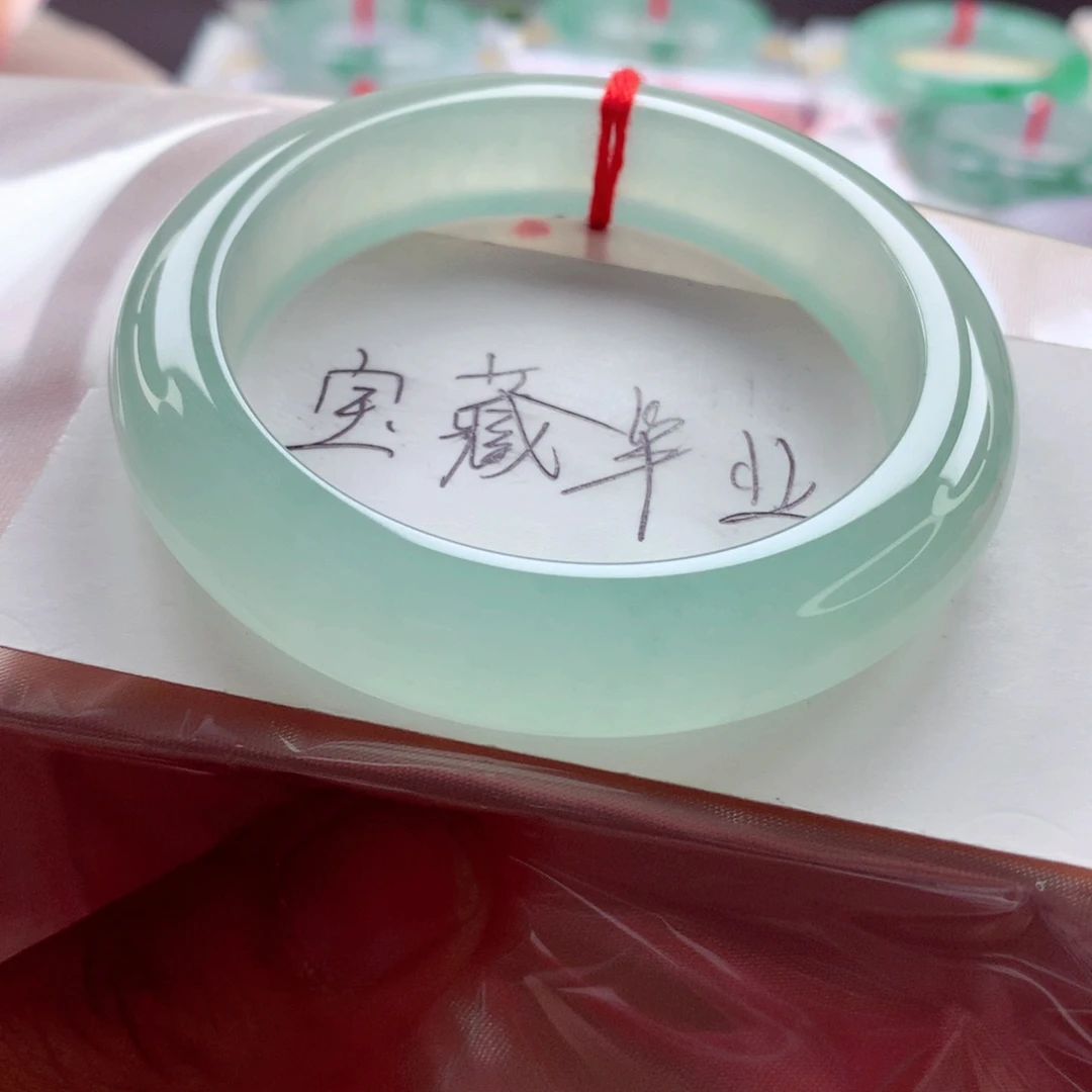 思***念翡翠手镯未镶嵌师妹至纯至净零毛孔甜绿