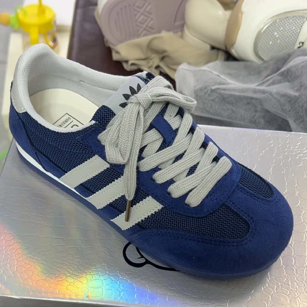 2025早秋新款德训平底女鞋