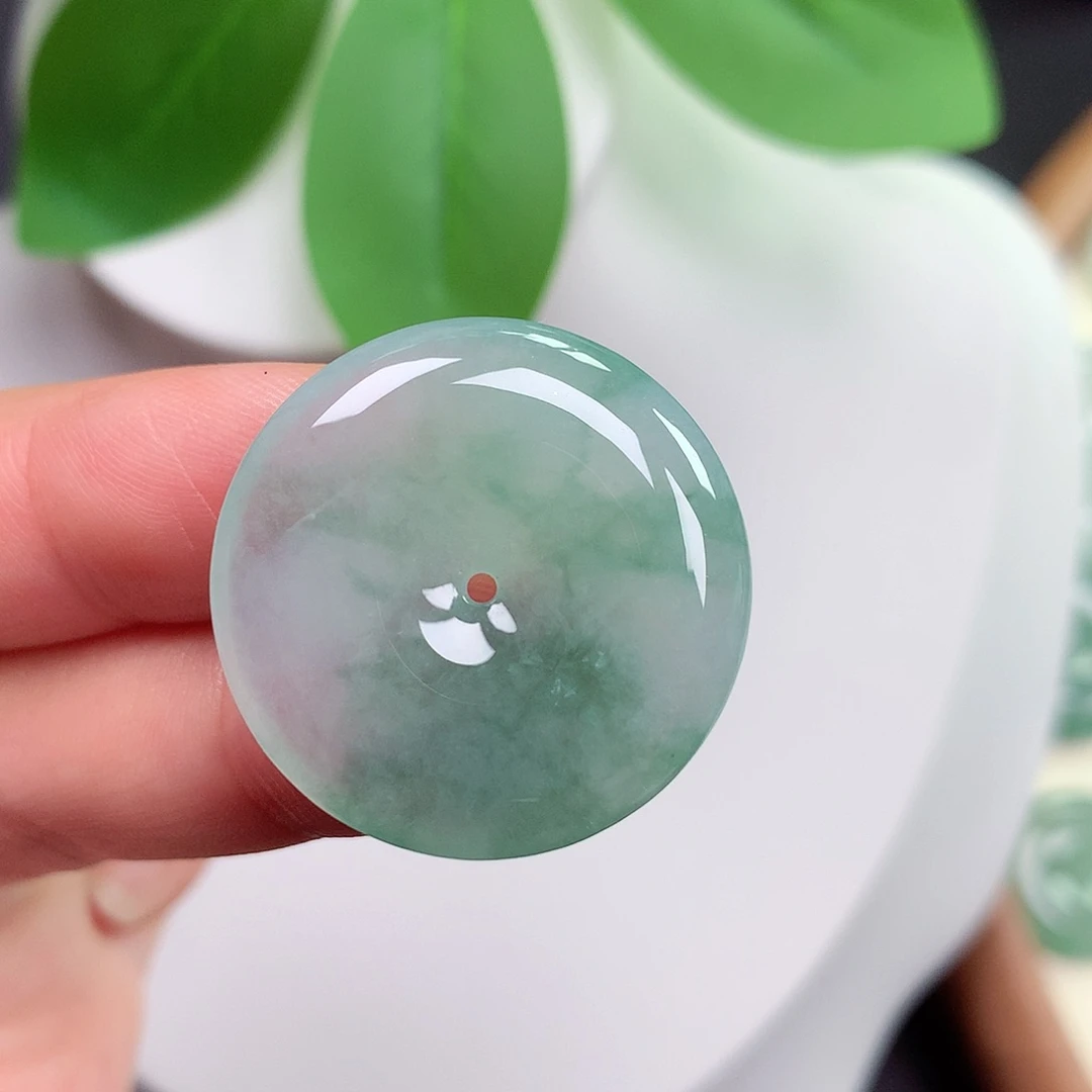 颈饰未镶嵌翡翠平安扣 26.8x4.8mm