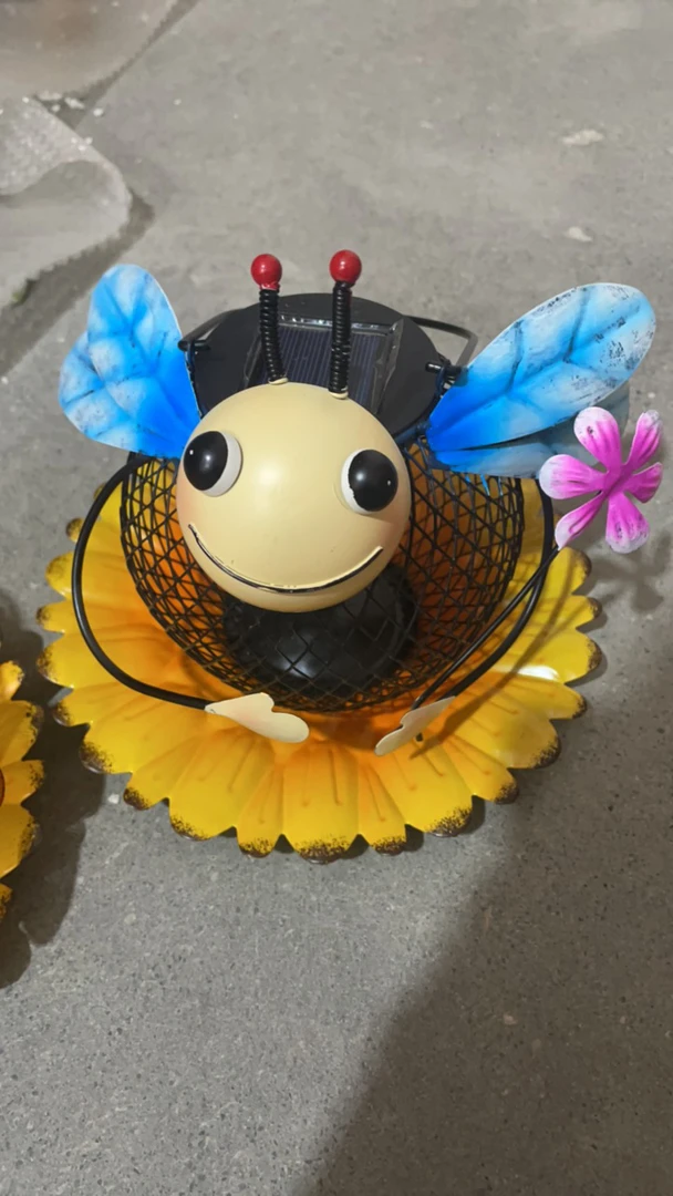 蜻蜓太阳能提灯摆件