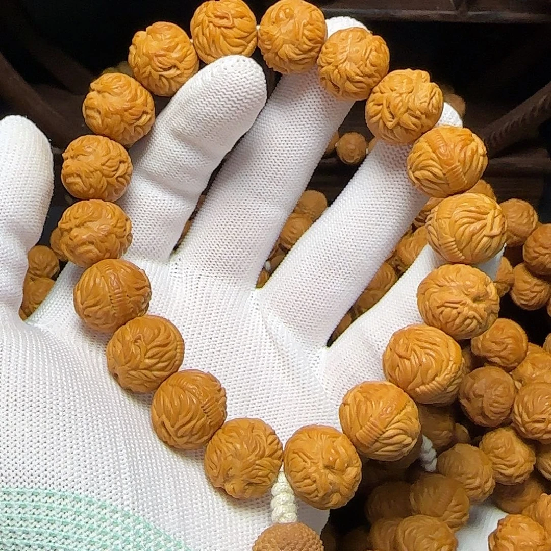 南***年猴头核桃吊坠猴头