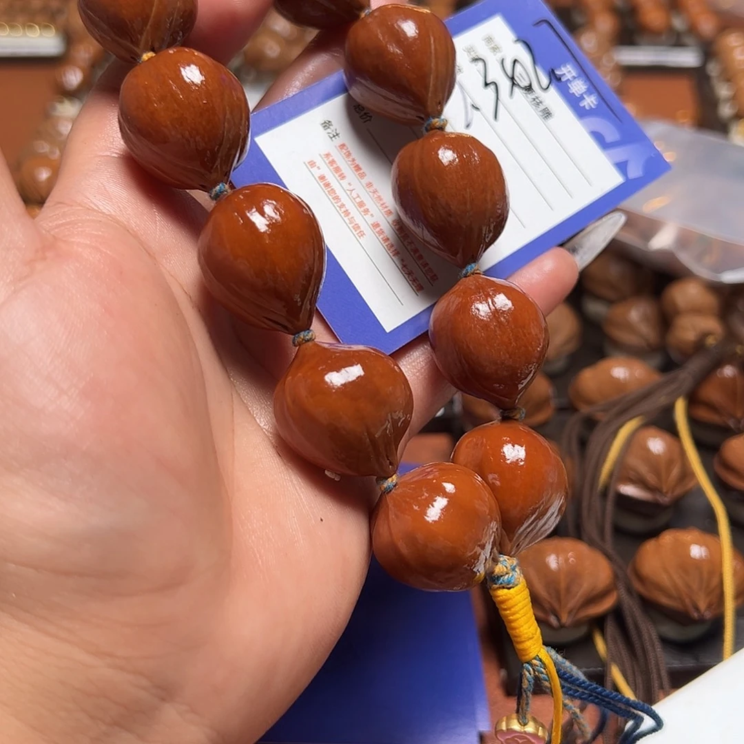 橄榄核吊坠橄榄核雕刻手工艺品