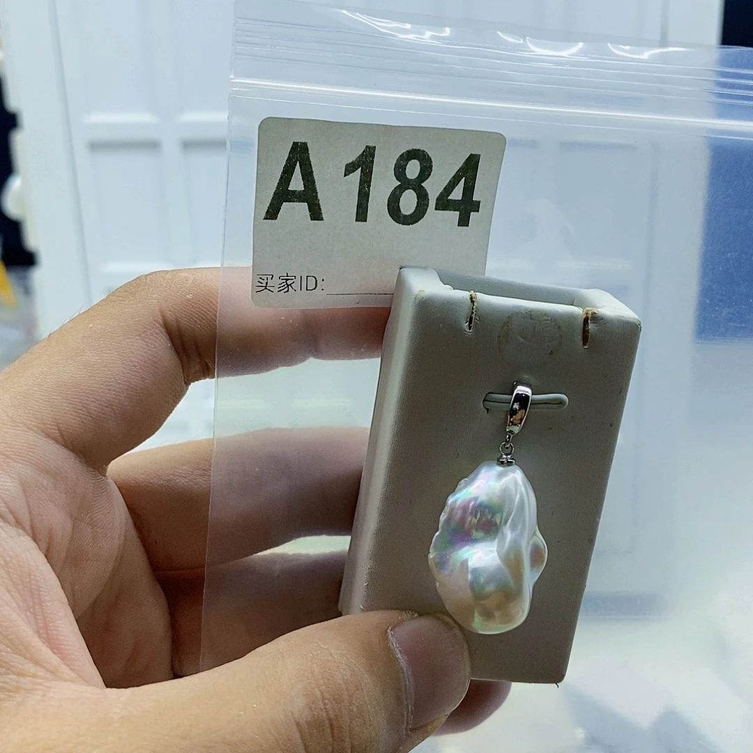 颈饰合金淡水珍珠