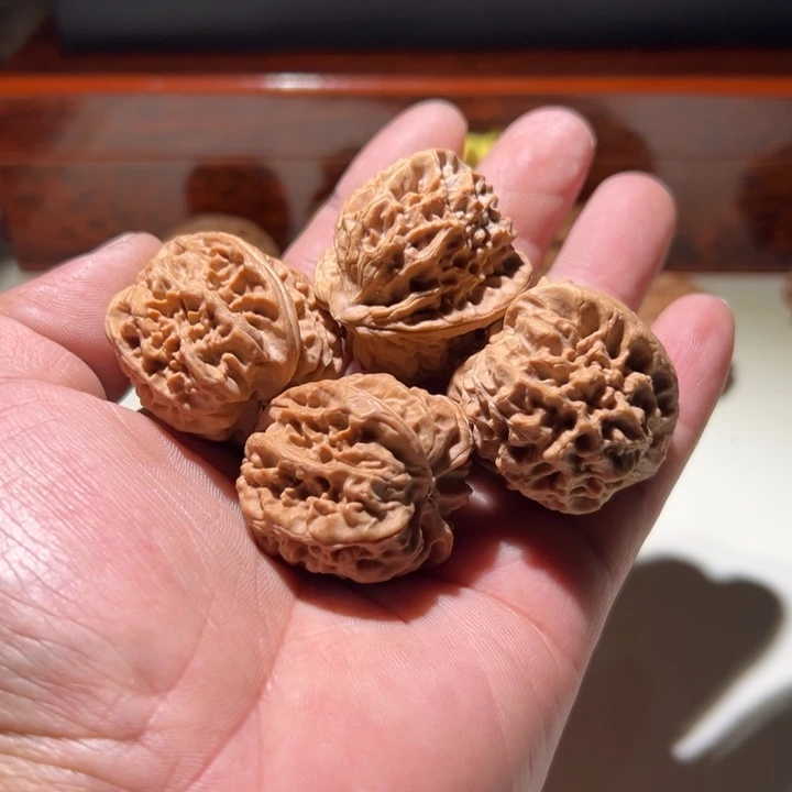 文玩核桃把件7**丶饕餮纹鸡心