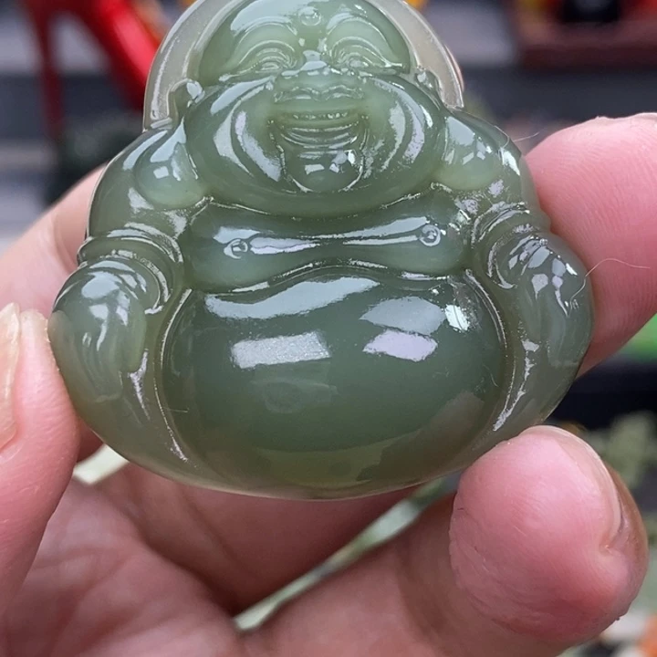 小***花颈饰未镶嵌和田玉