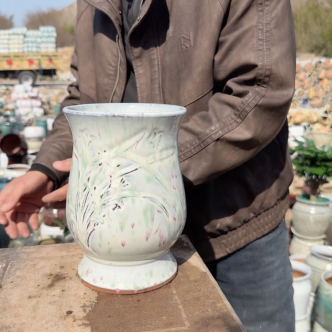紫砂花盆口14高20（一个兰花白色