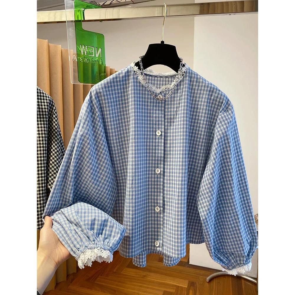 2587韩系蓝白格衬衫女长袖春2025新款蕾丝宽松花边拼接短款内搭