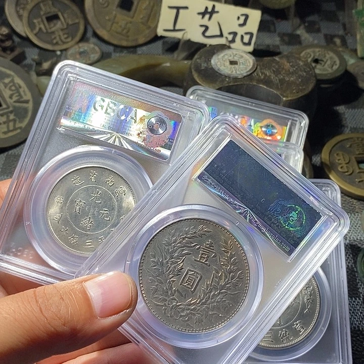 老***1铜现代工艺品仿制品