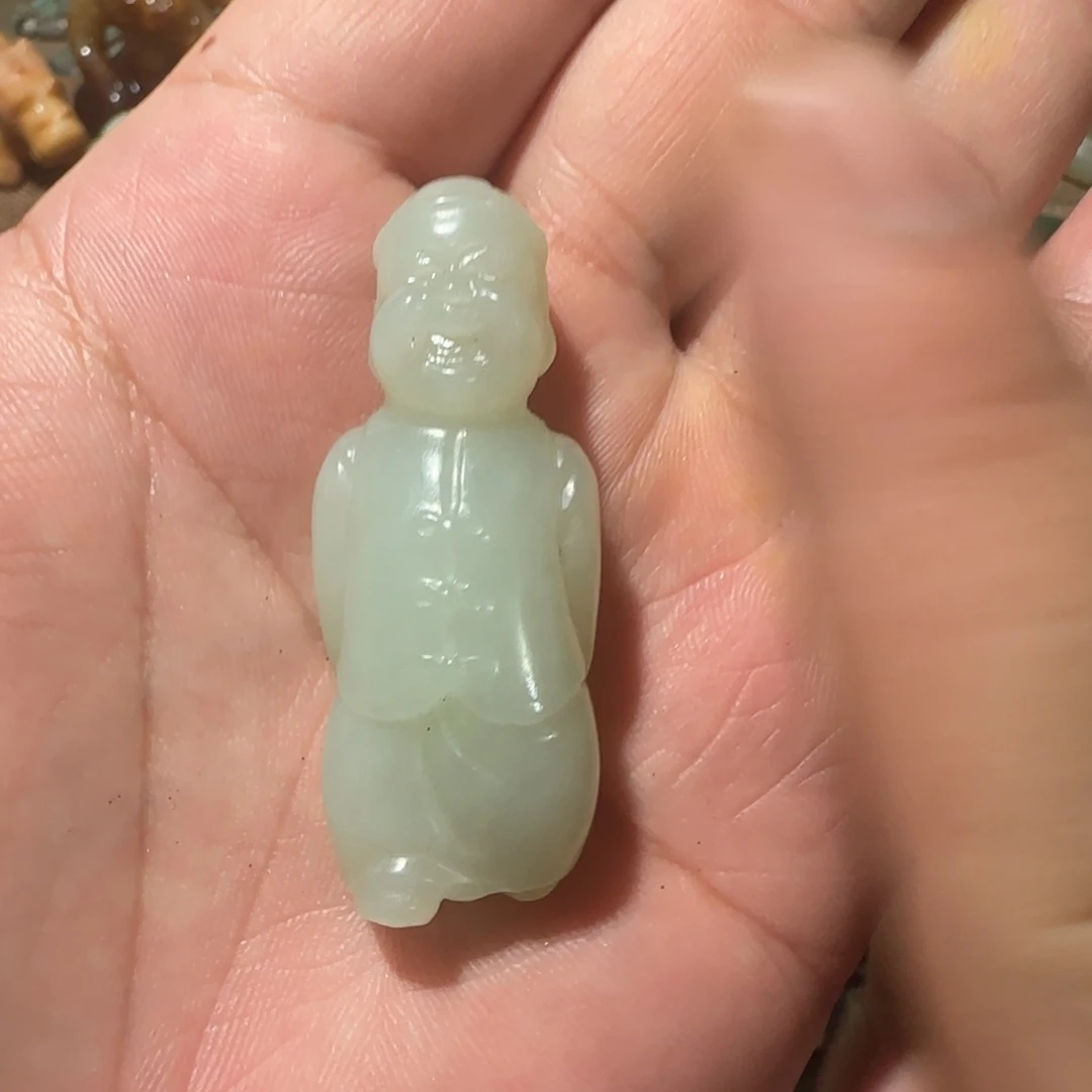 军***哥颈饰未镶嵌和田玉（糖玉）