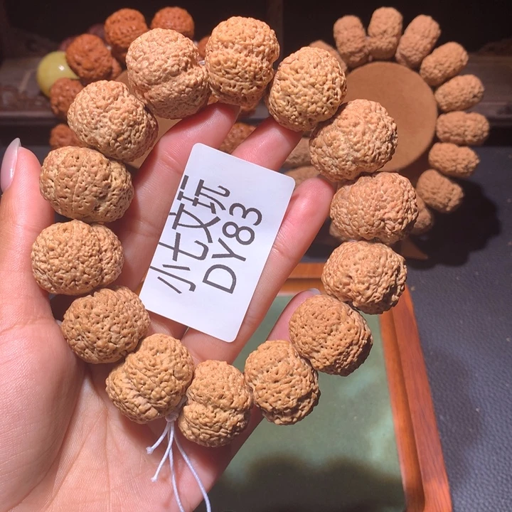 *****手串金刚菩提25+菠萝蜜