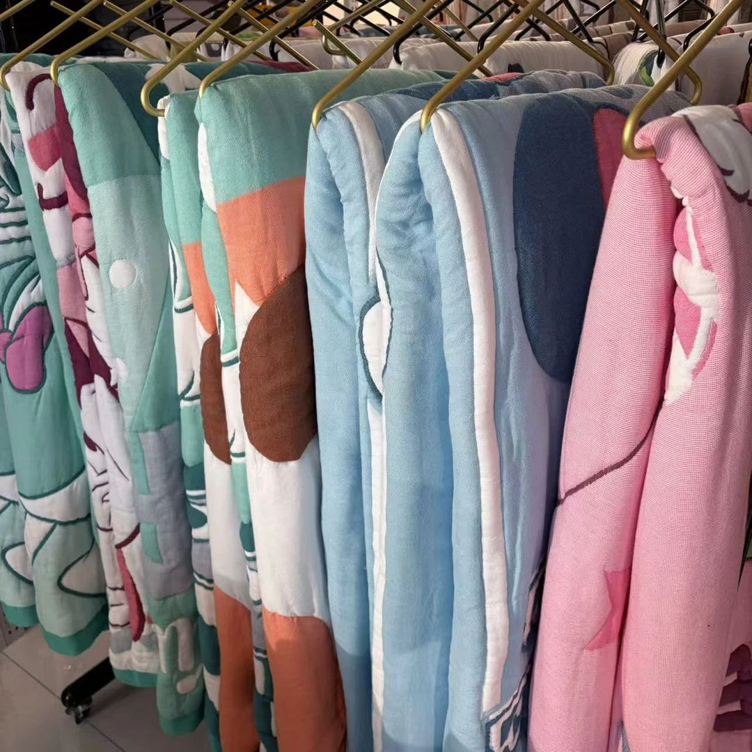 专享【京かわ会社】十层纱布面包被150*200cm 雪人不挑花色