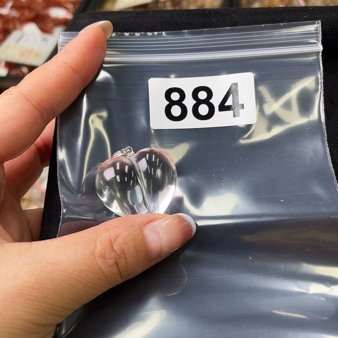 1***人水晶未镶嵌摆件884。