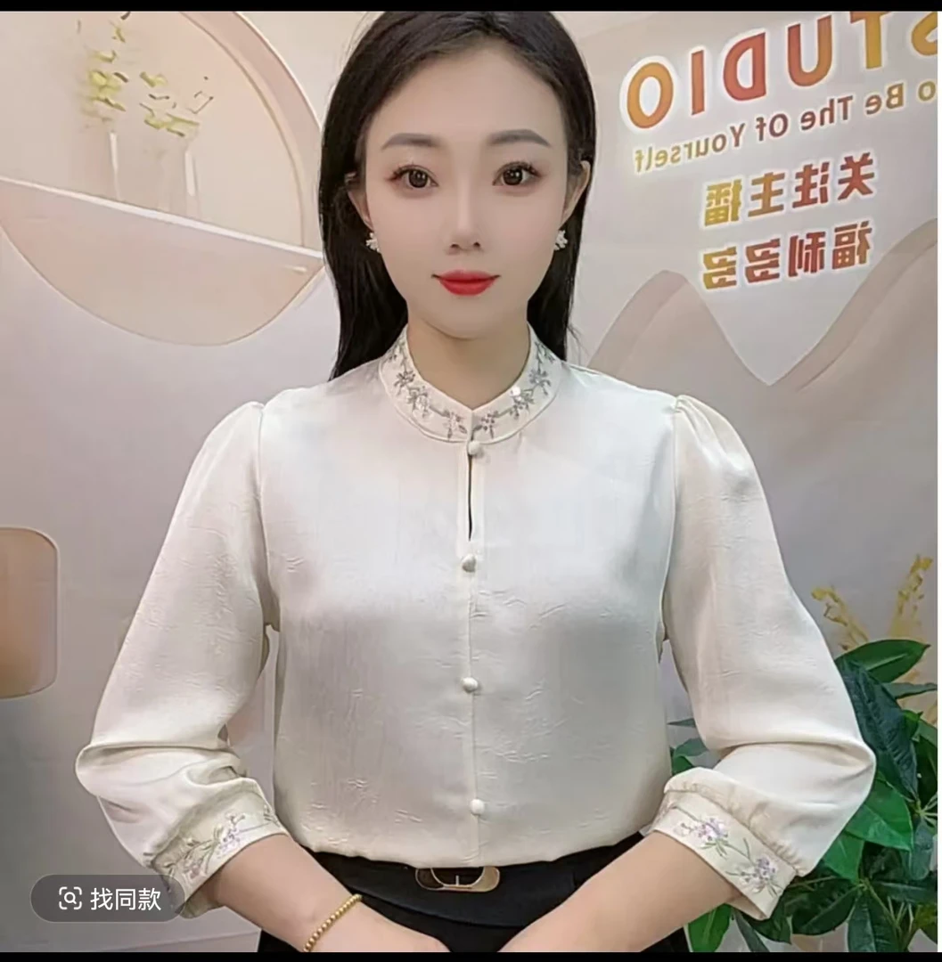 新款女士七分袖小衫刺绣宽松气质遮肚子复古衬衫缎面时尚显瘦上衣