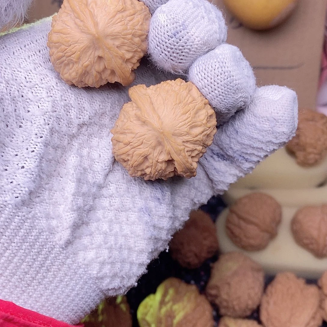 桃核把件火***X寿桃he tao