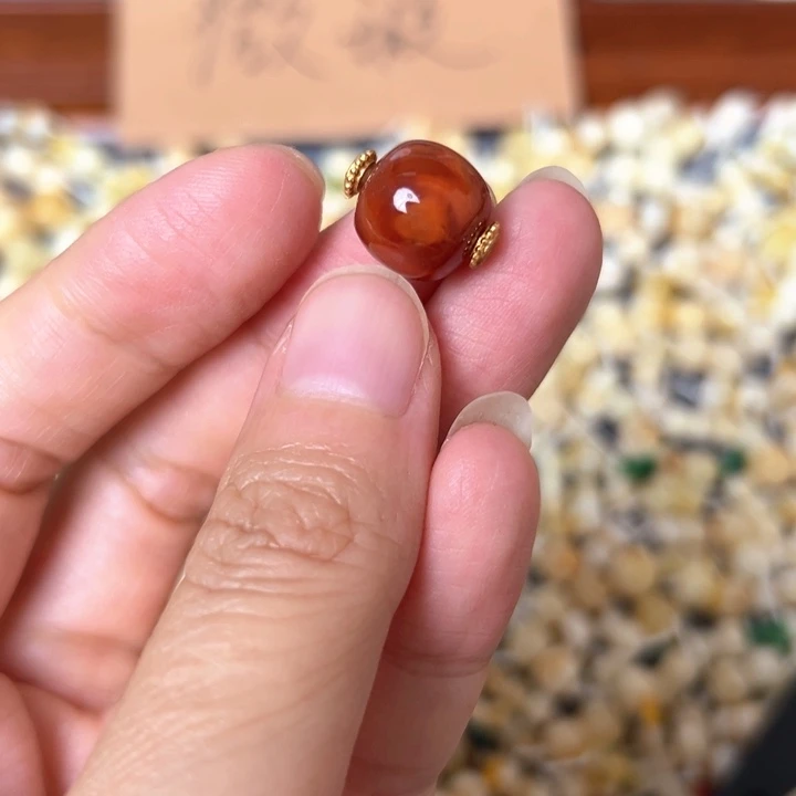 南红玛瑙未镶嵌11.6mm一个