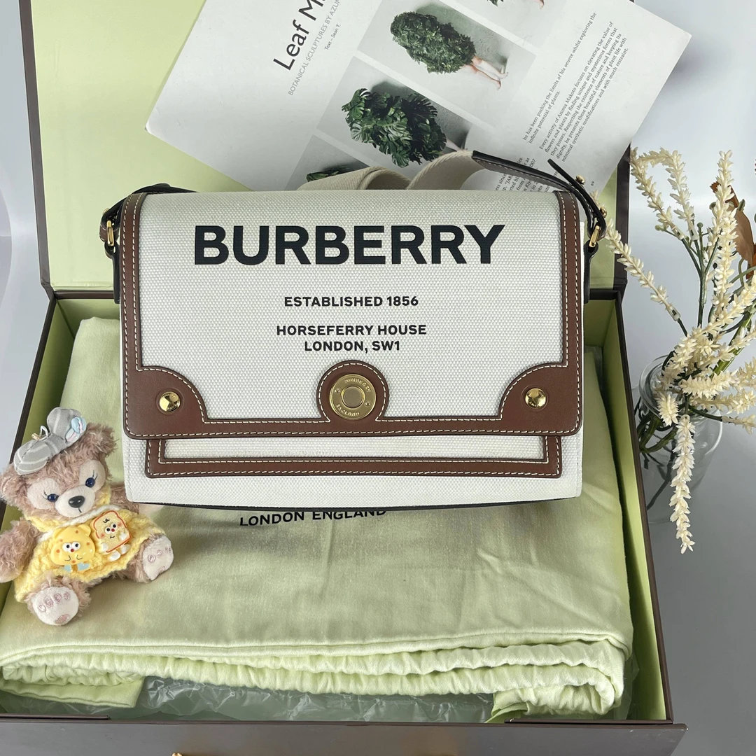 胖虎佳佳/博柏利/95新/公价0/箱包/两用包/31B2507140249