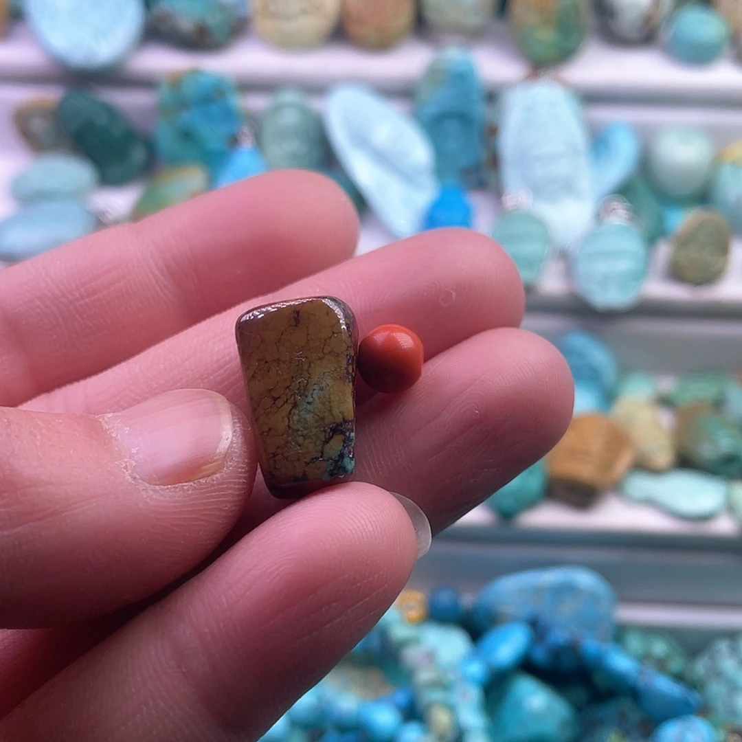 南红玛瑙颈饰未镶嵌