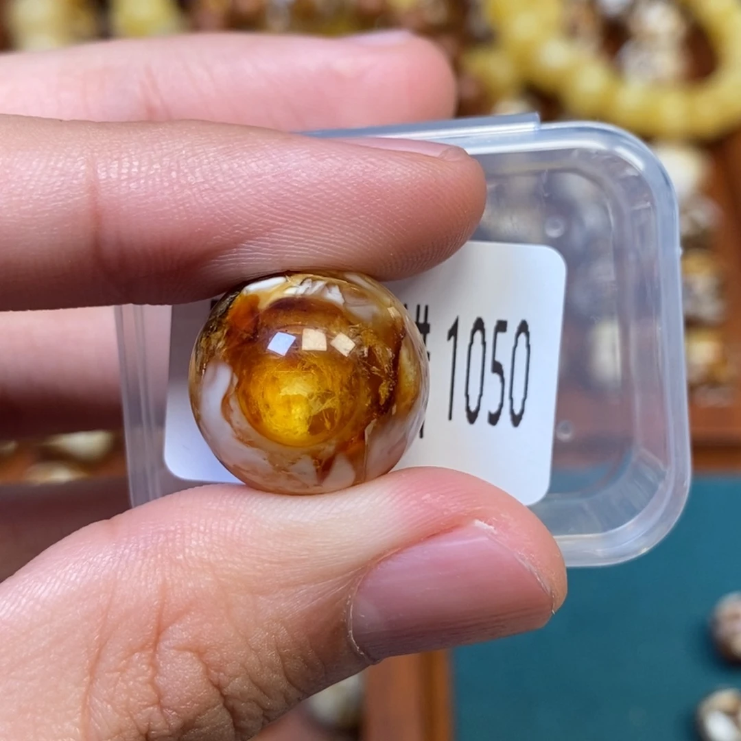 把件猴头核桃沁色圆珠老型1050