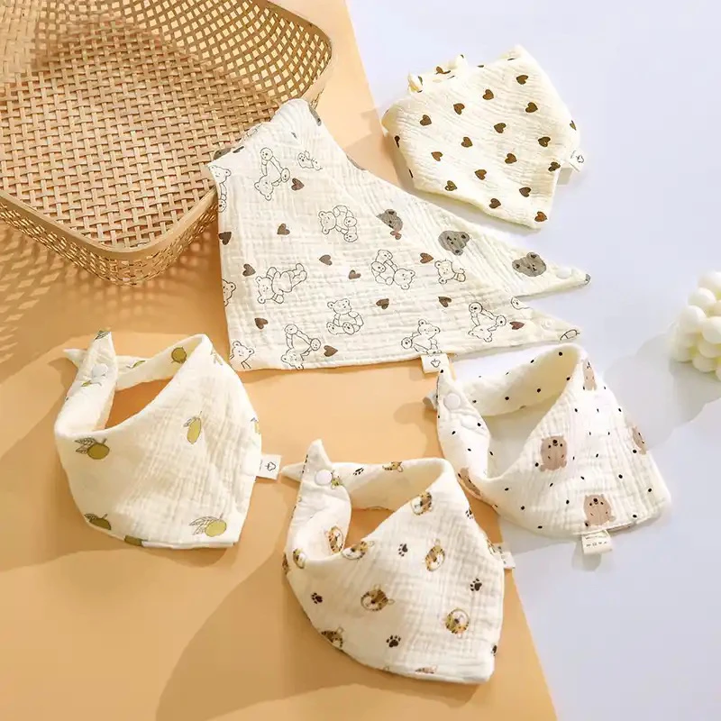 菲恬家口水巾（正肩圆领扣子款短袖）