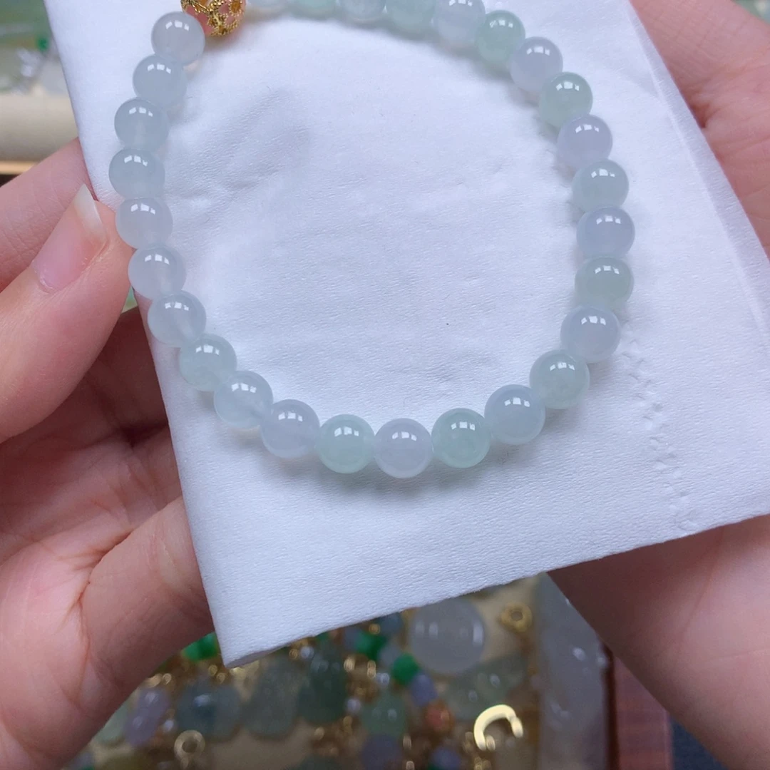 颈饰未镶嵌翡翠闪