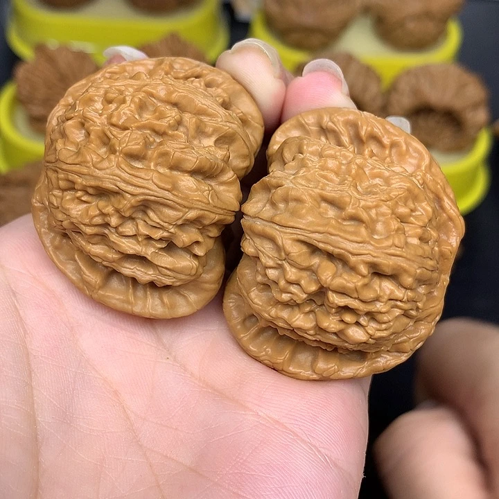 吊坠文玩核桃?44白狮子