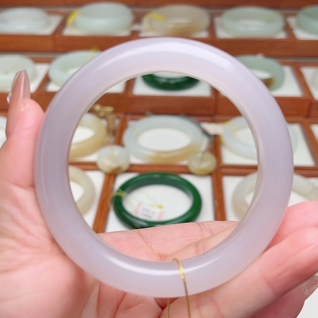 未镶嵌手镯和田玉56.6