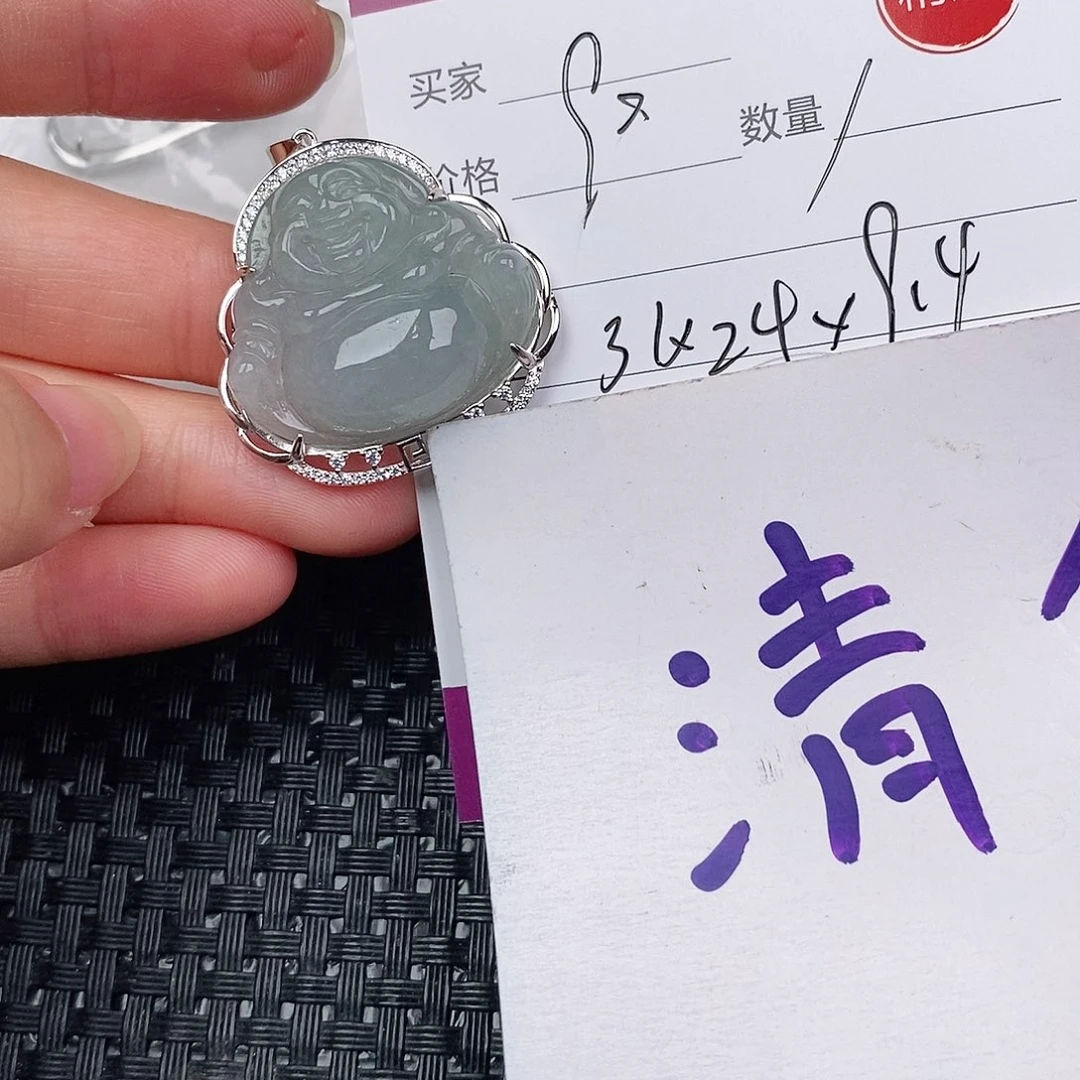 颈饰银S925镶嵌翡翠