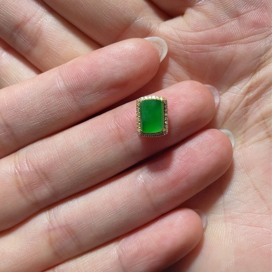 翡翠18K金镶嵌吊坠(不含链)