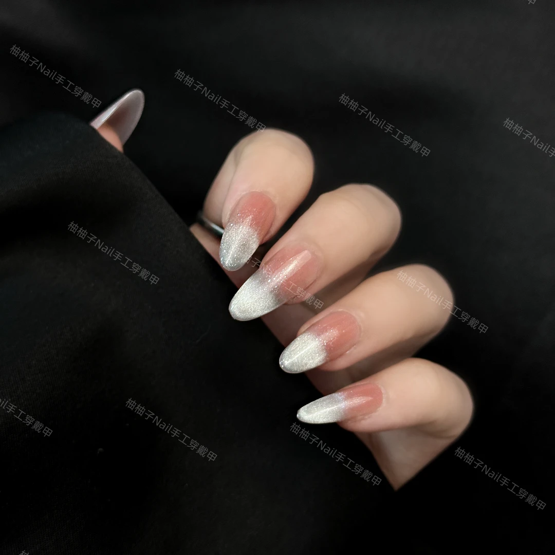 【柚柚子】滴泪裸色纯欲日常冰透粉渐变蓝侧光猫眼可拆卸穿戴甲贴片