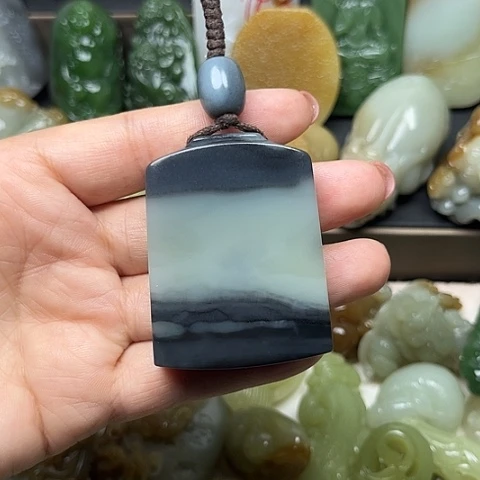 颈饰未镶嵌和田玉?****j