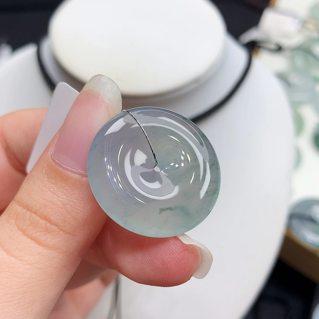 翡翠未镶嵌胸饰翡翠115，24.7/5.2