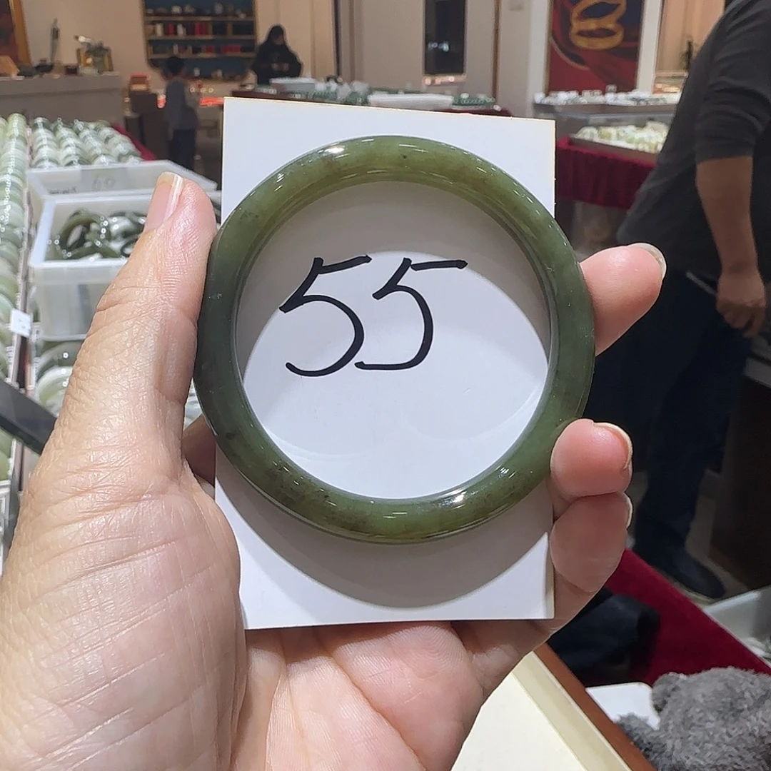 和田玉未镶嵌手镯768