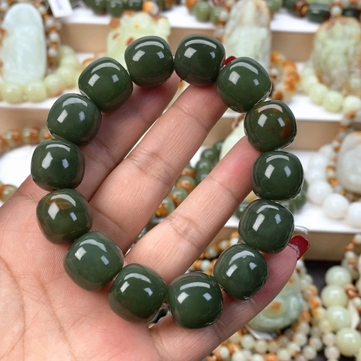 【闪购商品】透闪石质玉手串未镶嵌