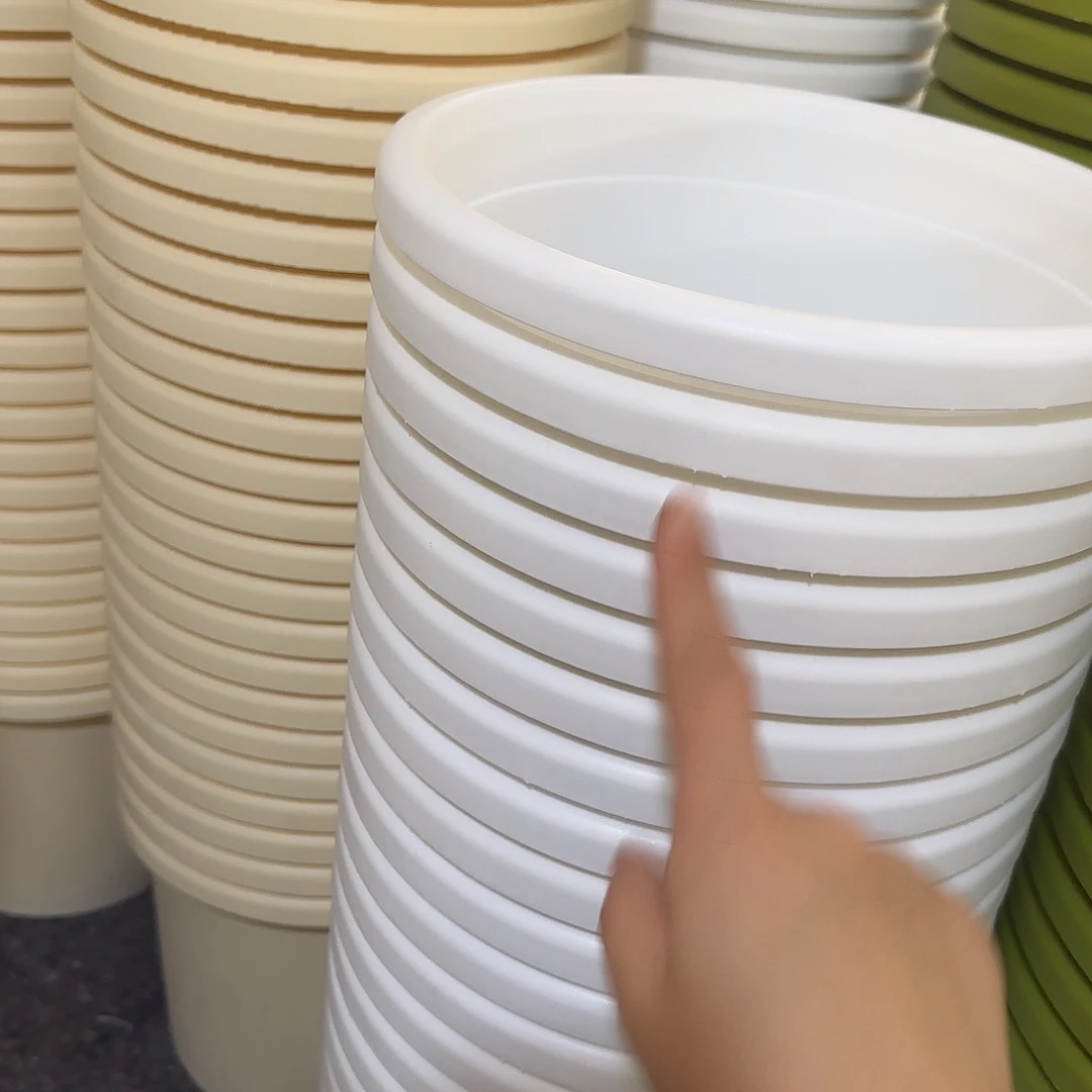 树脂四季4号带托10个白色，微瑕