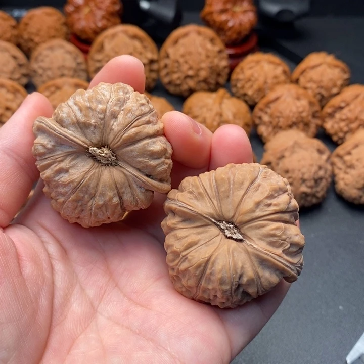 最***皮文玩核桃把件南瓜