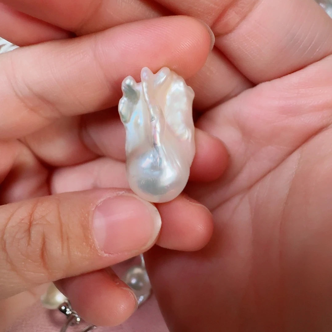 淡水珍珠银S925镶嵌颈饰g**子