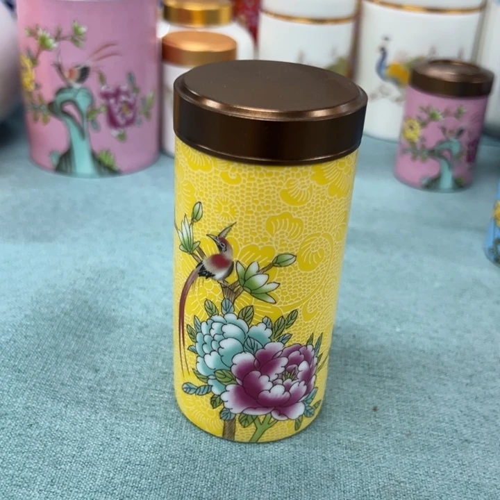 高端陶瓷茶叶密封罐