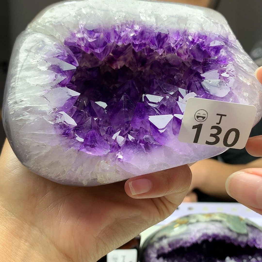 未镶嵌大型摆件（非配饰）水晶