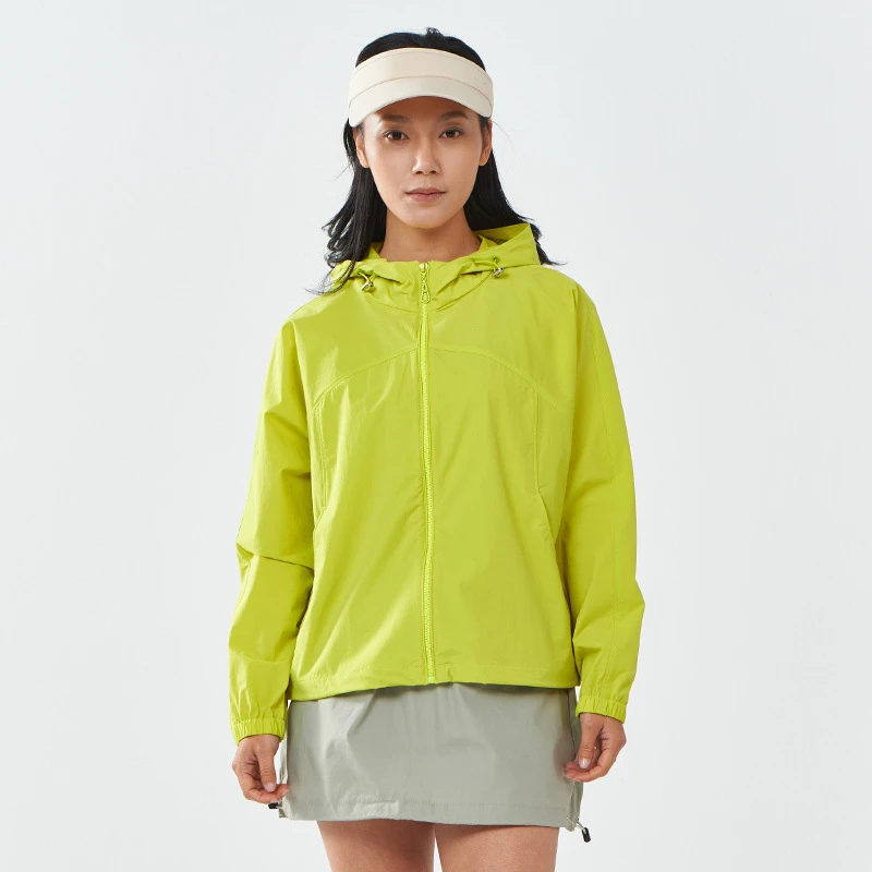 防晒衣女夏季新款轻薄连帽运动风衣宽松透气凉感时尚外套