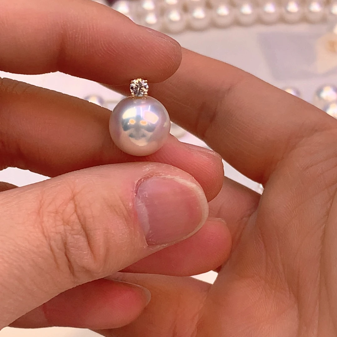 淡水珍珠吊坠(赠链)18K金镶嵌