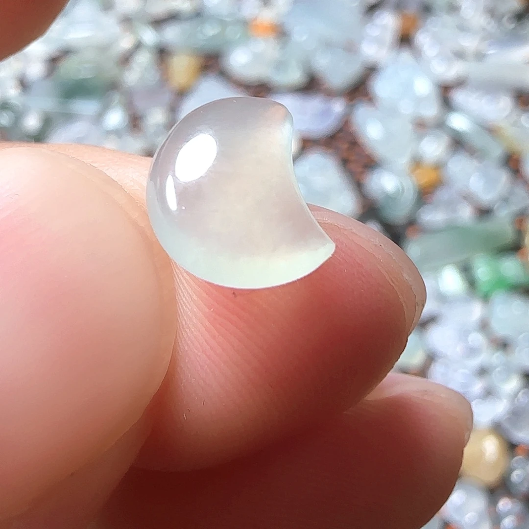 未镶嵌定制翡翠翡翠