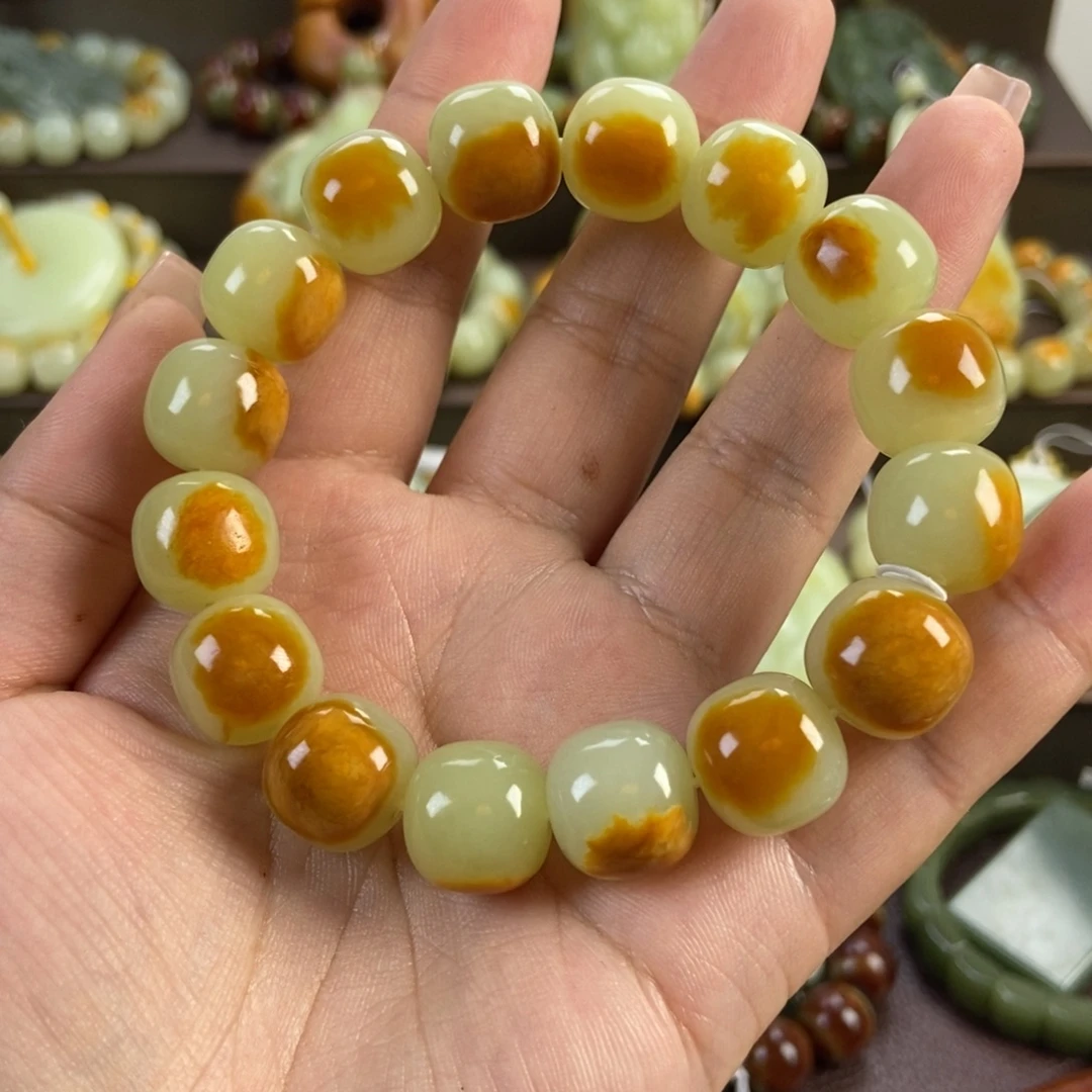 昨***时手串未镶嵌透闪石质玉