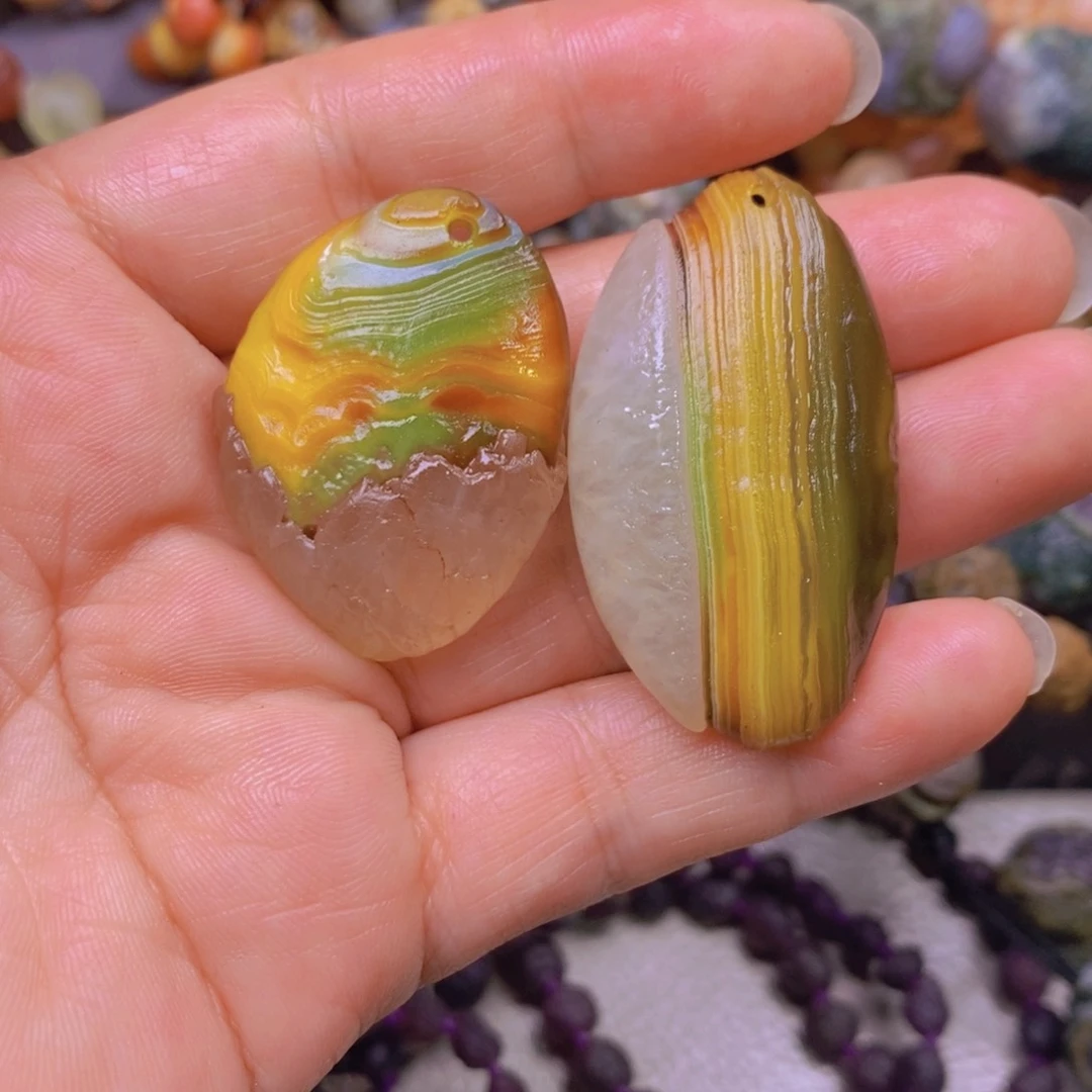 合金颈饰玛瑙/玉髓