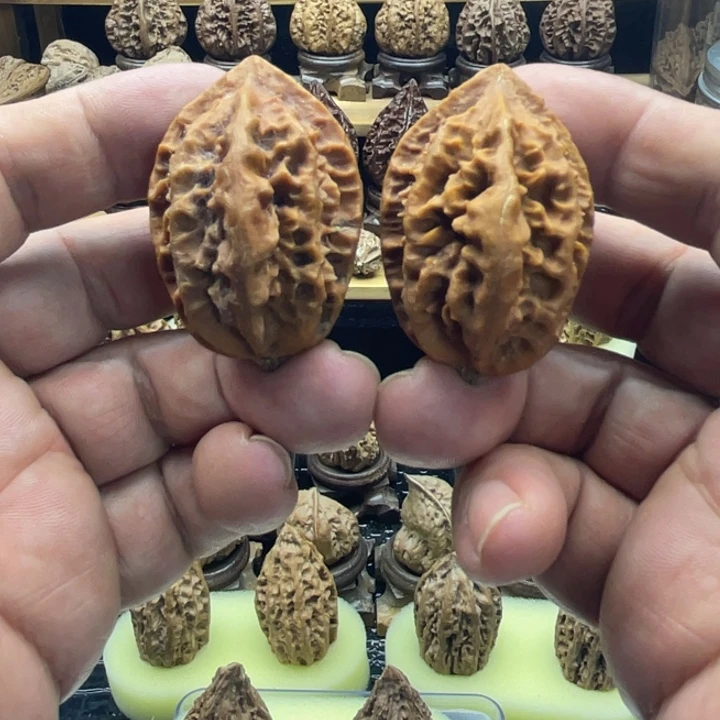 吊坠文玩核桃东北核桃18